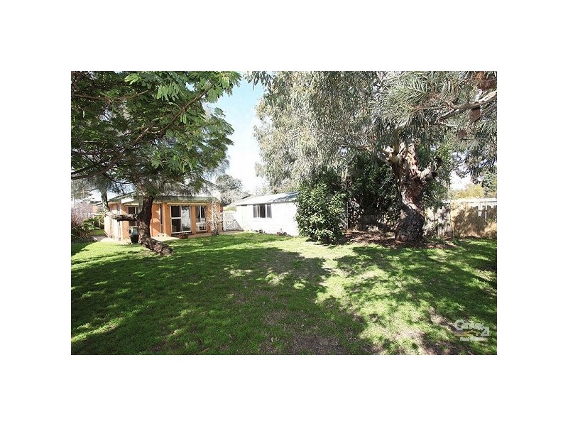 73 Park Street, Seaford VIC 3198