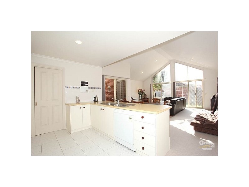 119 Railway Parade, Seaford VIC 3198