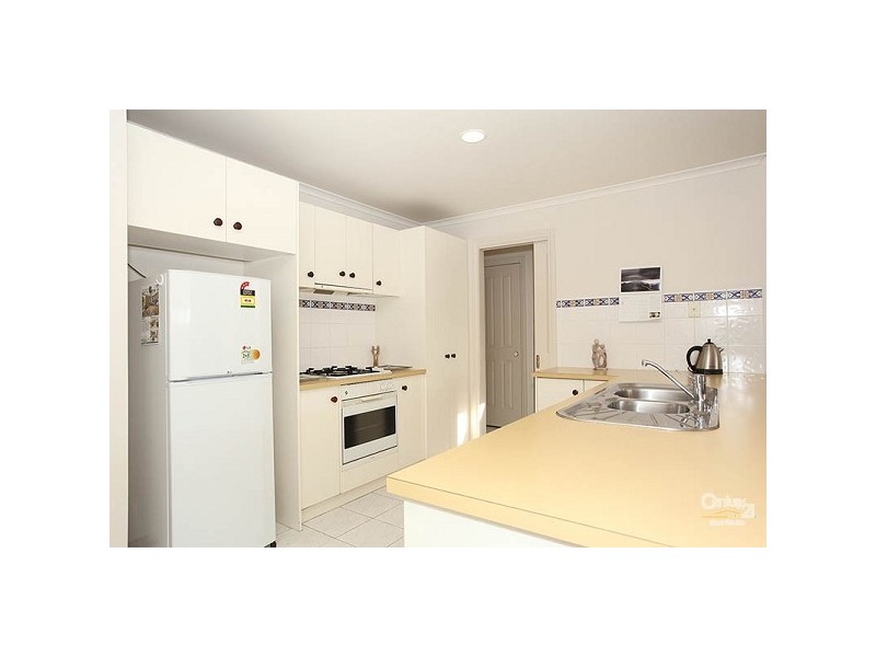 119 Railway Parade, Seaford VIC 3198