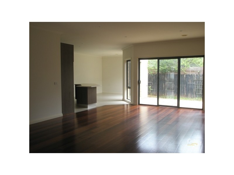 4 Coolibar Avenue, Seaford VIC 3198