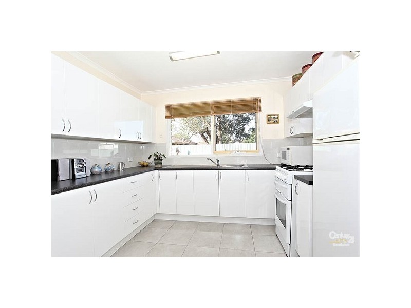 2/11 Myola Street, Carrum VIC 3197