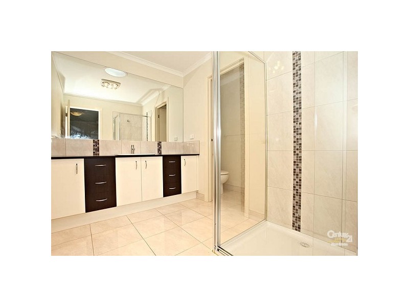 22 Quarterdeck Road, Sandhurst VIC 3977