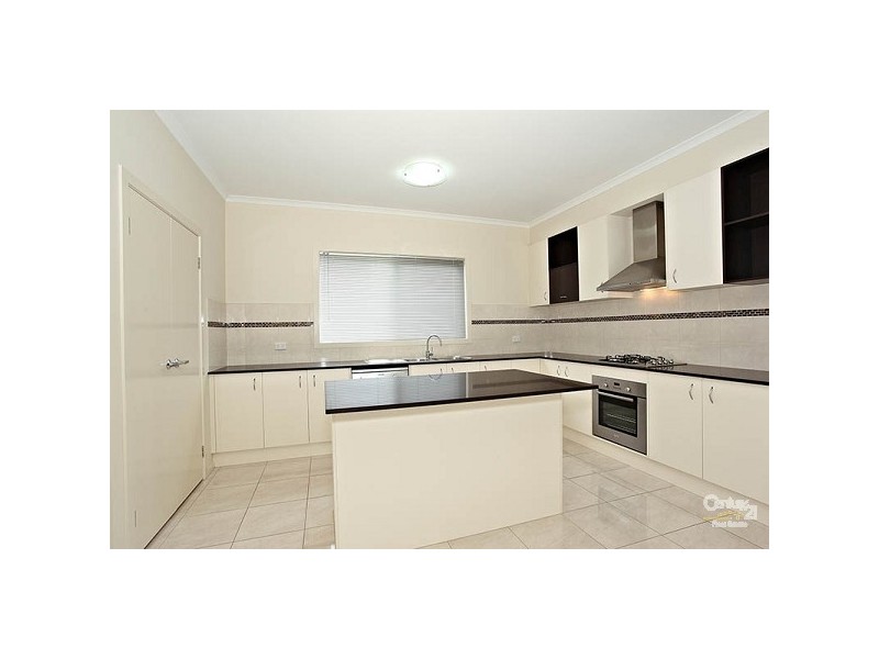 22 Quarterdeck Road, Sandhurst VIC 3977