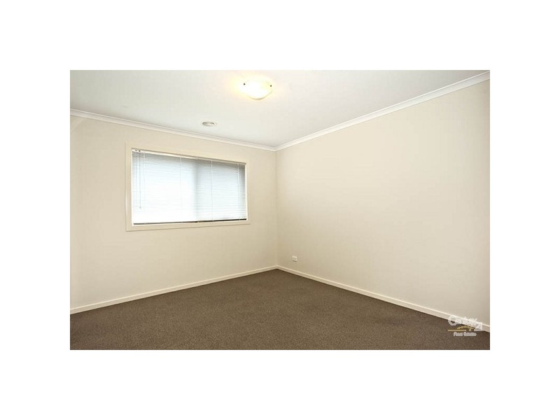 22 Quarterdeck Road, Sandhurst VIC 3977