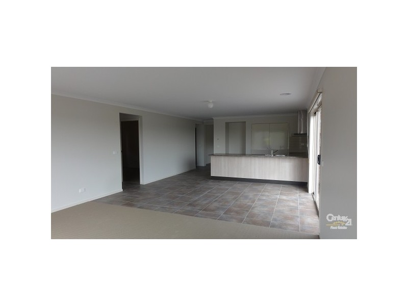 1 Tankard Drive, Cranbourne East VIC 3977