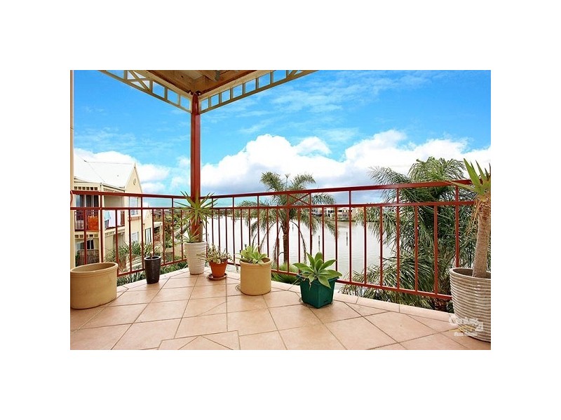 11/3 Inner Harbour Drive, Patterson Lakes VIC 3197