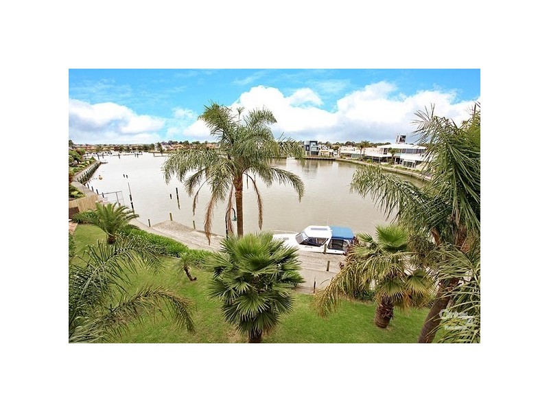 11/3 Inner Harbour Drive, Patterson Lakes VIC 3197