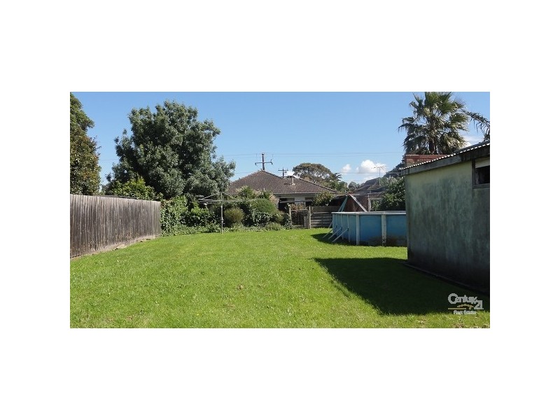 102 McLeod Road, Carrum VIC 3197