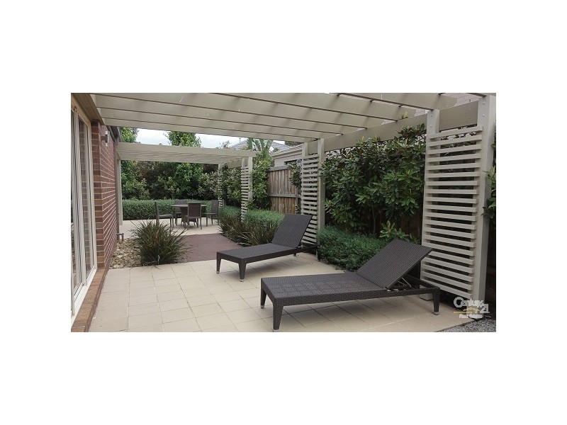 4 Peledora Place, Lyndhurst VIC 3975