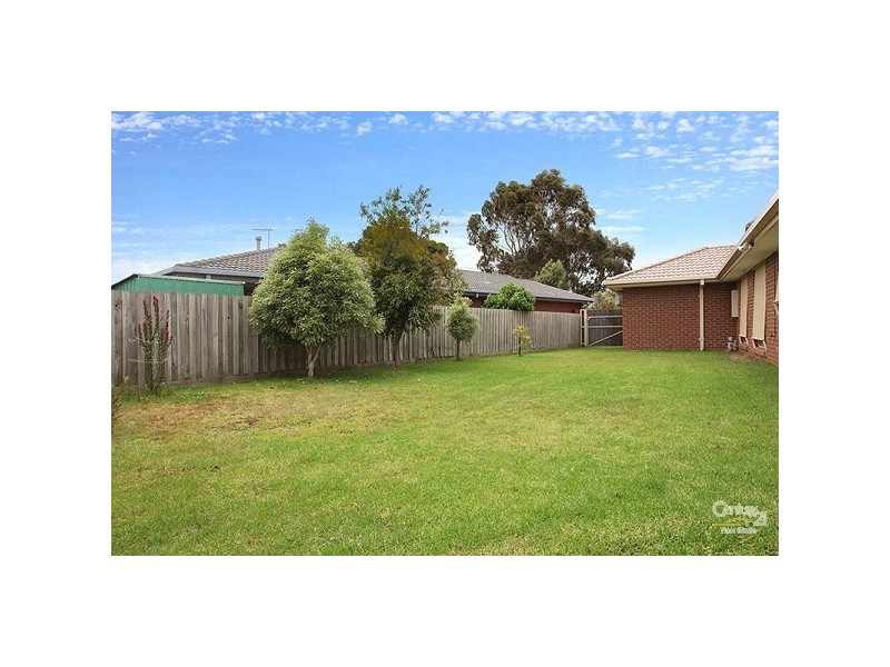 29 Fielding Dve, Chelsea Heights VIC 3196