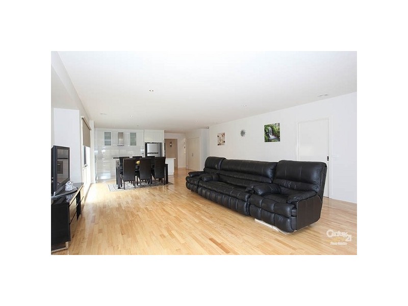 11 Mina Court, Carrum Downs VIC 3201