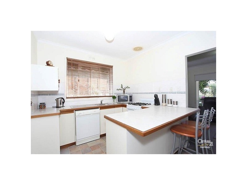 4 Millicent Street, Carrum VIC 3197