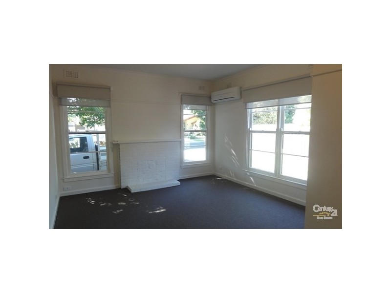 8 Victoria Parade, Frankston VIC 3199