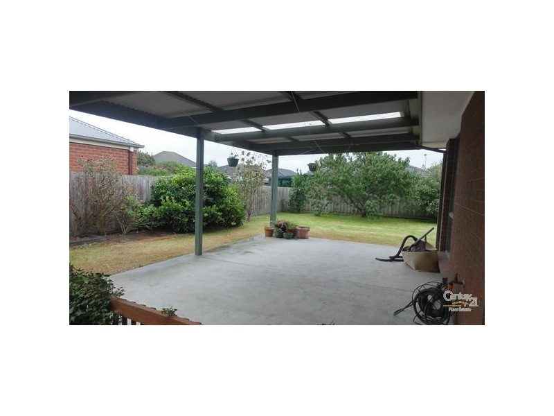 5 Sash Close, Carrum Downs VIC 3201