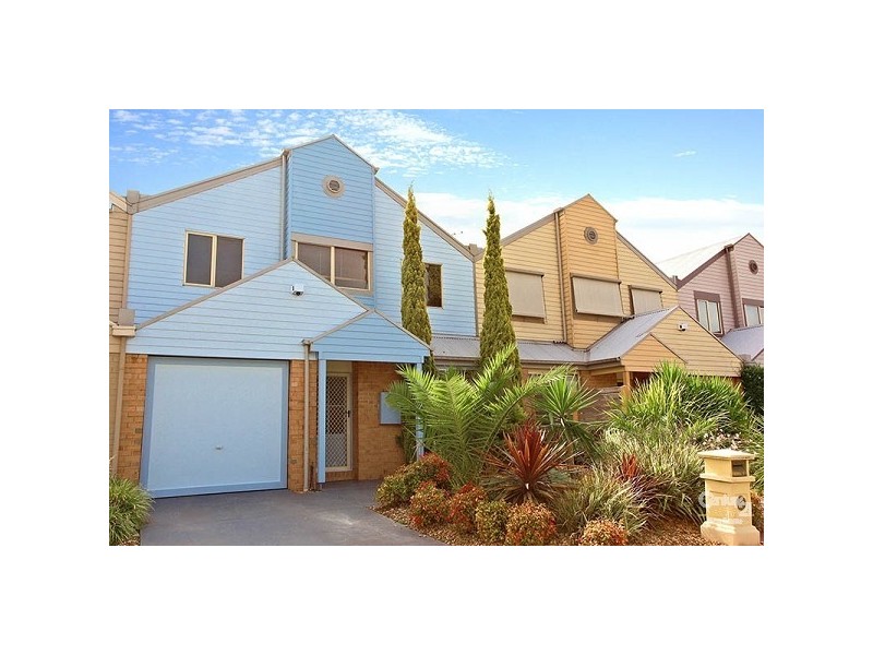 14 Tiller Lane, Patterson Lakes VIC 3197