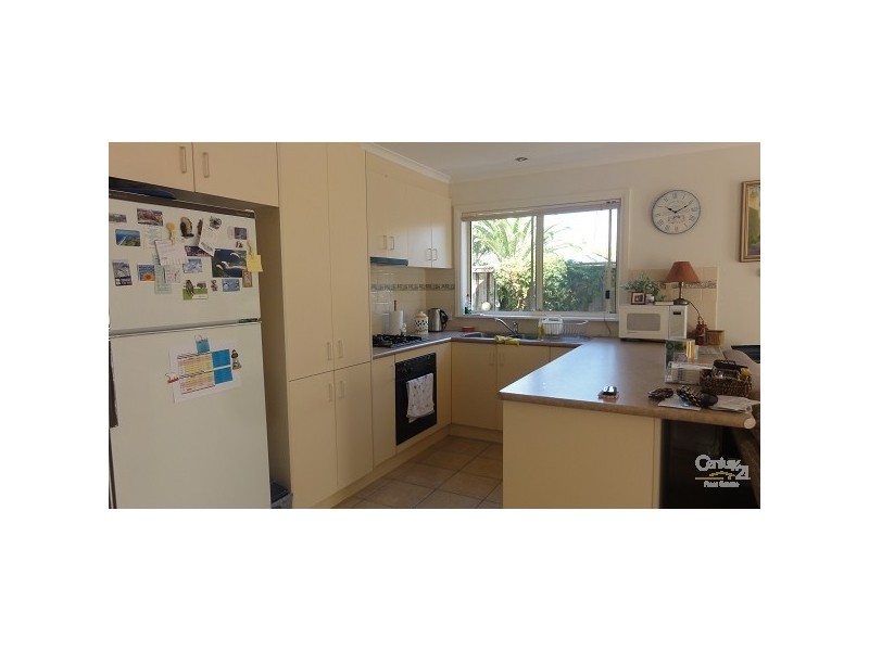 5a Daniel Close, Patterson Lakes VIC 3197