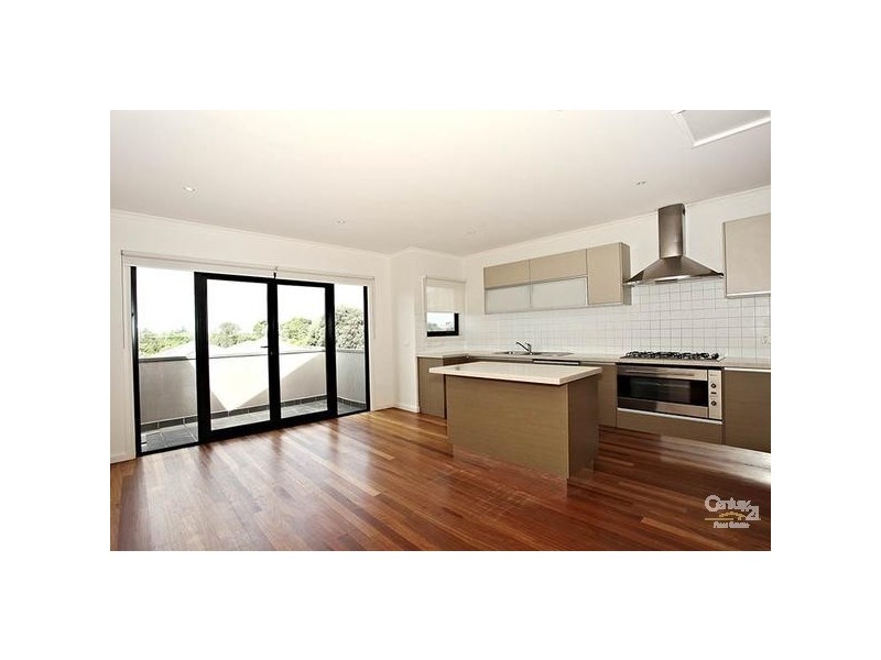 2/84 Nepean Hwy, Seaford VIC 3198