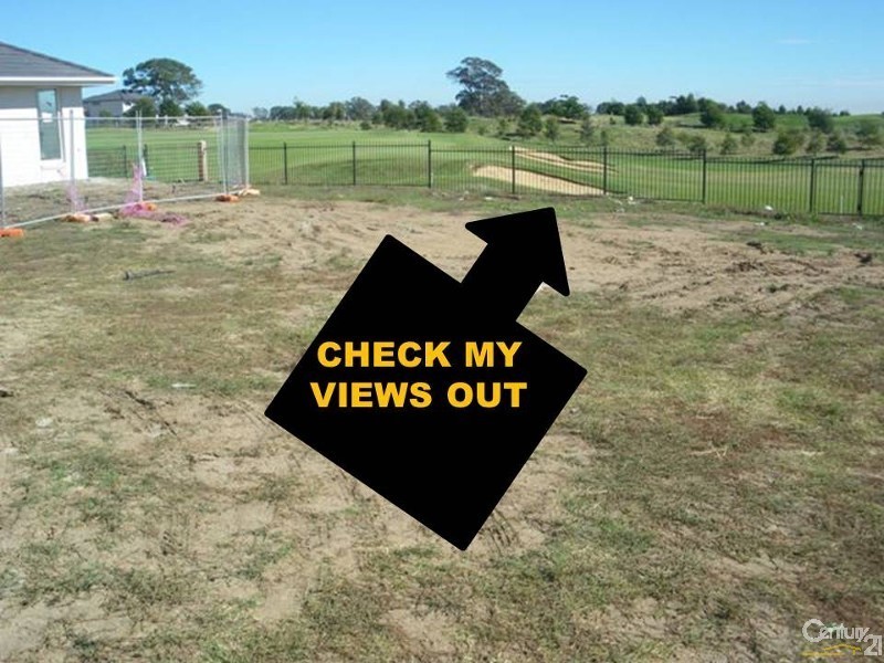 2 Clarence Crt, Sandhurst VIC 3977