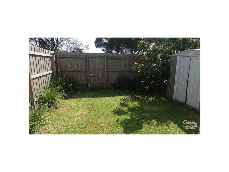 1/2 Melaleuca Drive, Carrum VIC 3197