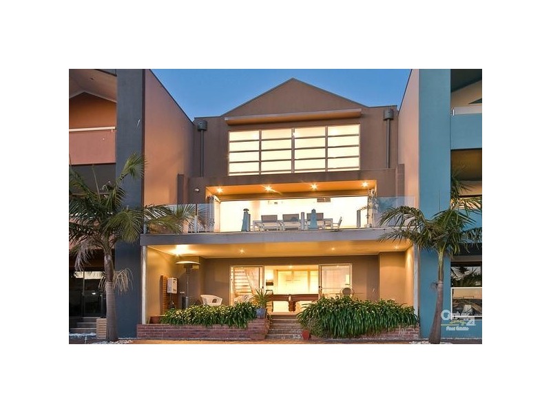 11 Southseas Place, Patterson Lakes VIC 3197