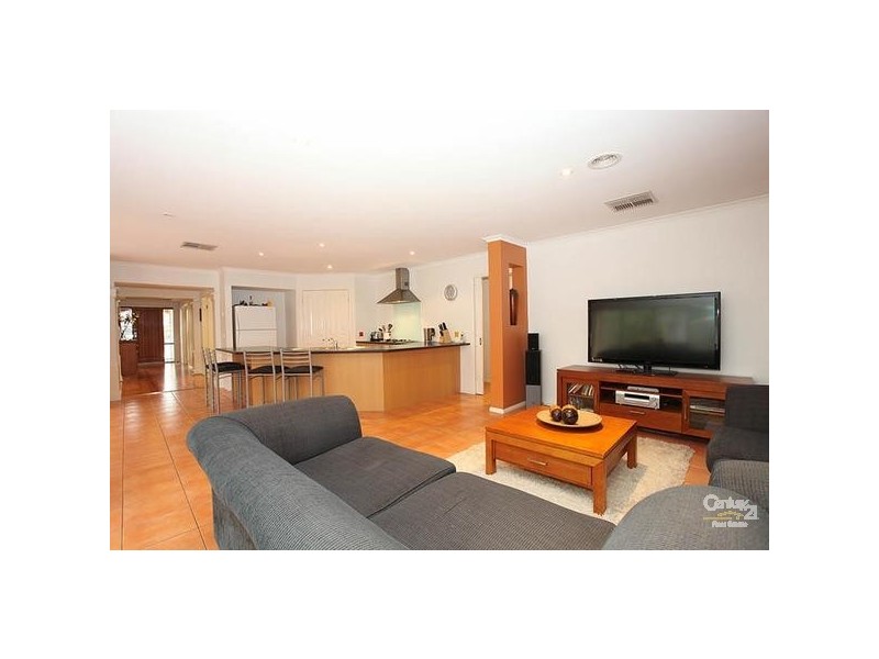 10 Webster Drive, Patterson Lakes VIC 3197