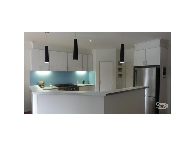 7 Coolibar Avenue, Seaford VIC 3198