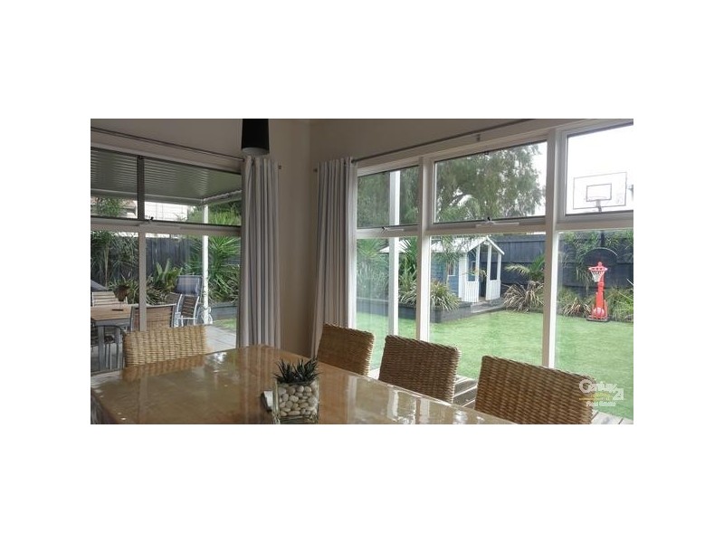 7 Coolibar Avenue, Seaford VIC 3198