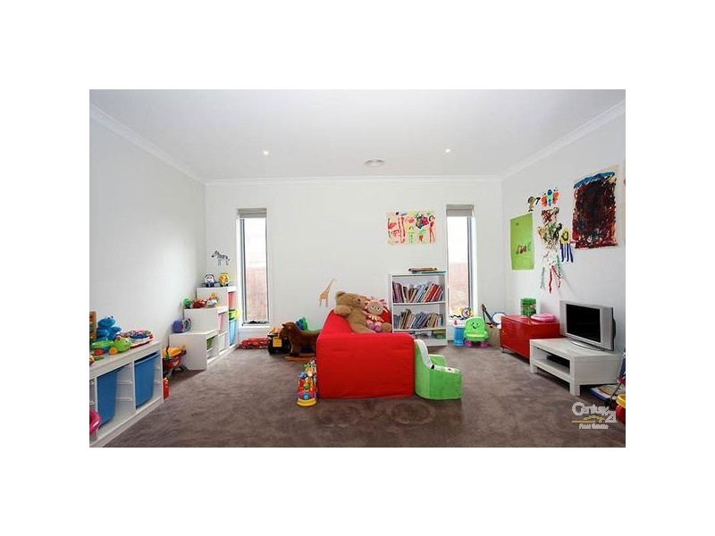 1 Ethereal Way, Sandhurst VIC 3977