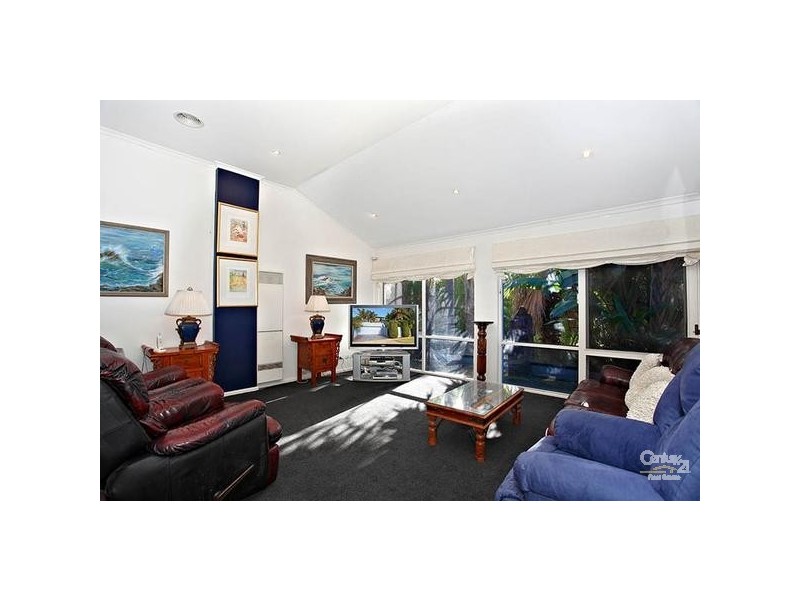 15 Menzies Close, Frankston South VIC 3199