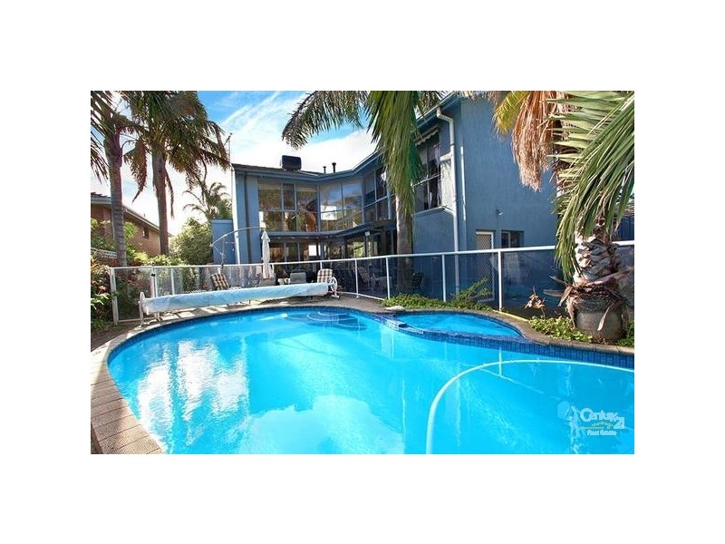 15 Menzies Close, Frankston South VIC 3199