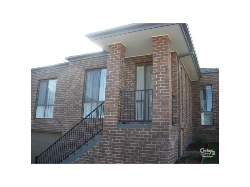 11/5 Serra Close, Langwarrin VIC 3910