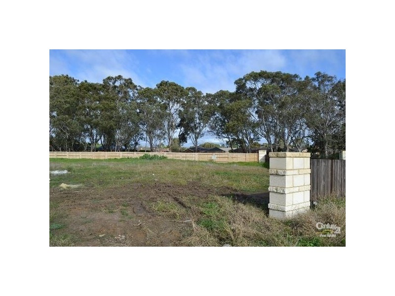 19 Jardine Crt, Sandhurst VIC 3977