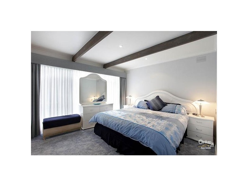 14 Swallow Court, Patterson Lakes VIC 3197