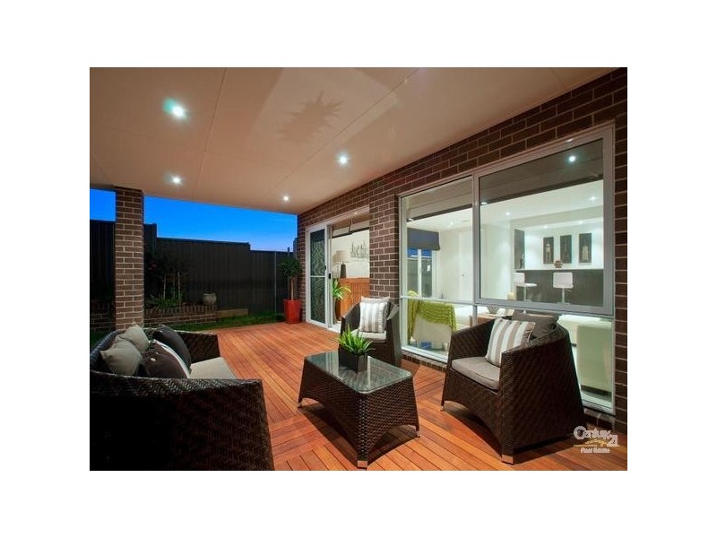 28 Riverside West, Patterson Lakes VIC 3197