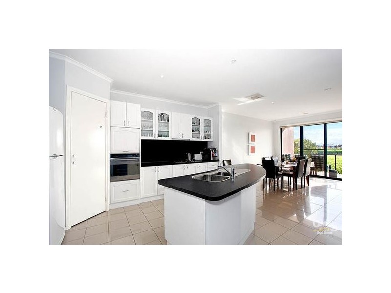 44 North Shore Dve, Patterson Lakes VIC 3197