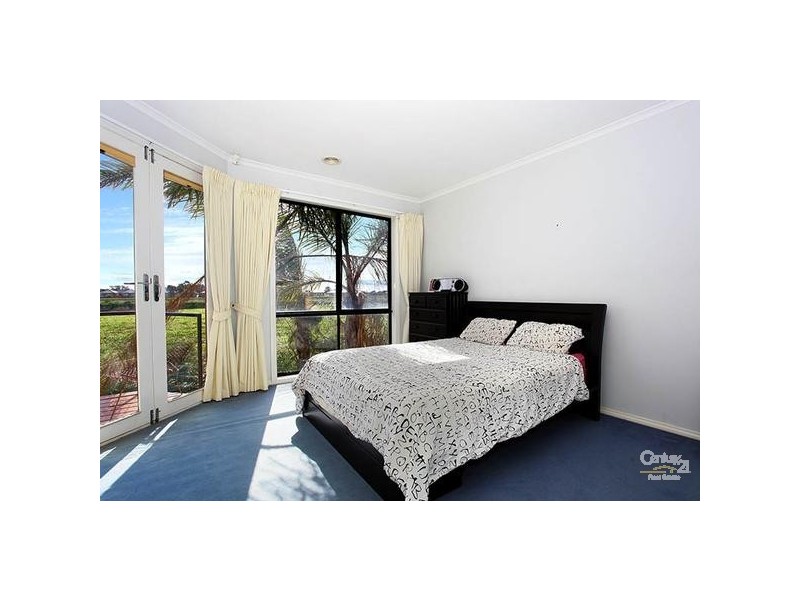 44 North Shore Dve, Patterson Lakes VIC 3197