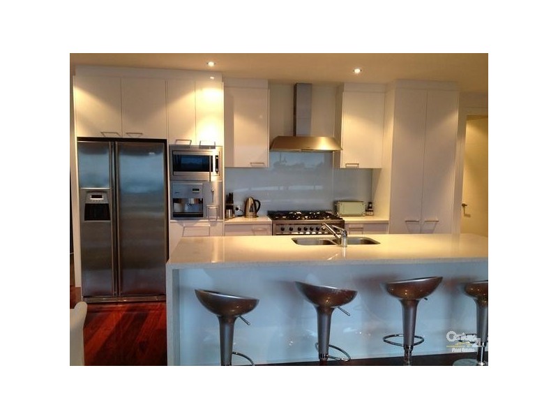 14 Marine Drive, Patterson Lakes VIC 3197