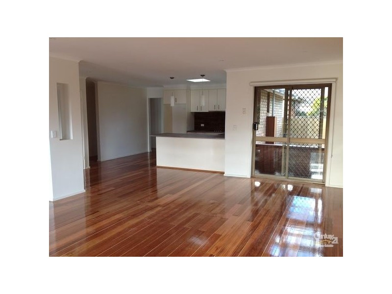 2 Holroyd Street, Seaford VIC 3198
