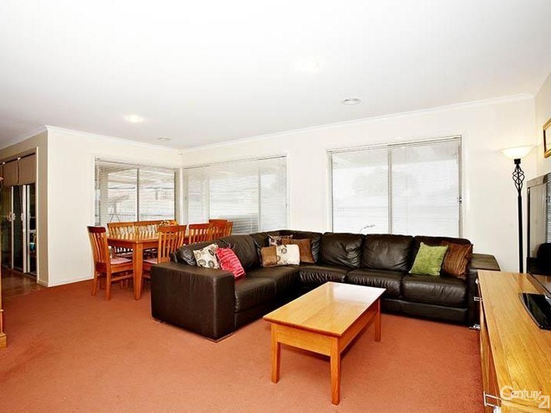 13 Amos Court, Narre Warren South VIC 3805