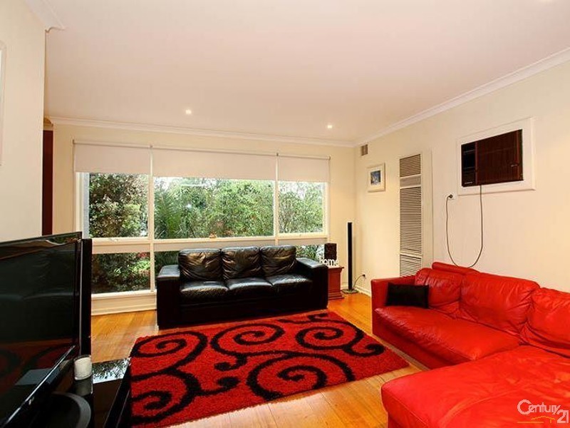 18 Elisdon Drive, Seaford VIC 3198