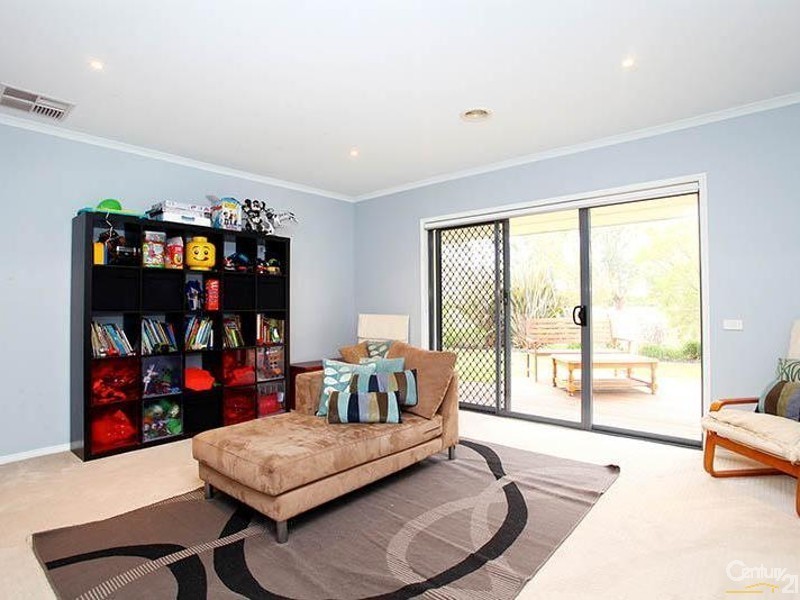 6 Flynn Terrace, Sandhurst VIC 3977