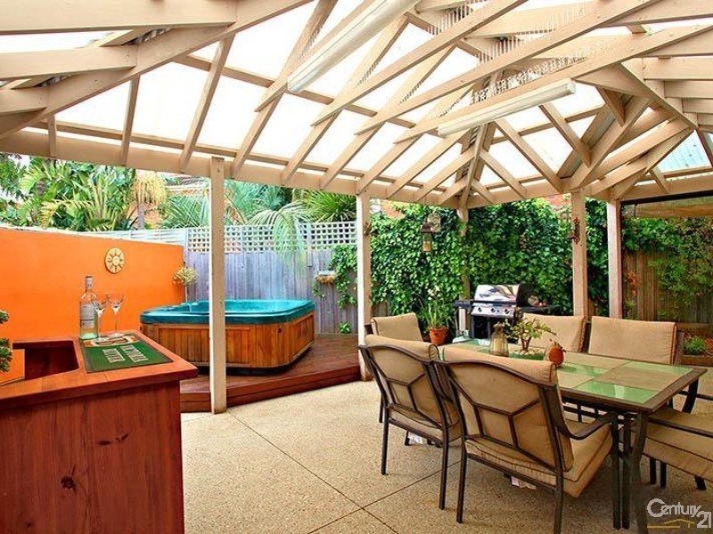 9 Carole Court, Aspendale Gardens VIC 3195
