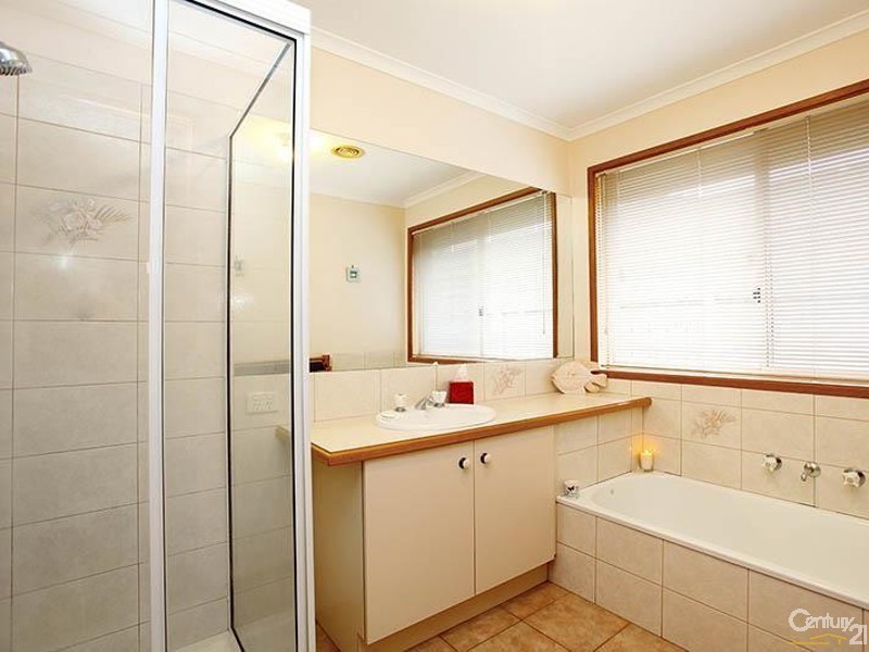 9 Carole Court, Aspendale Gardens VIC 3195