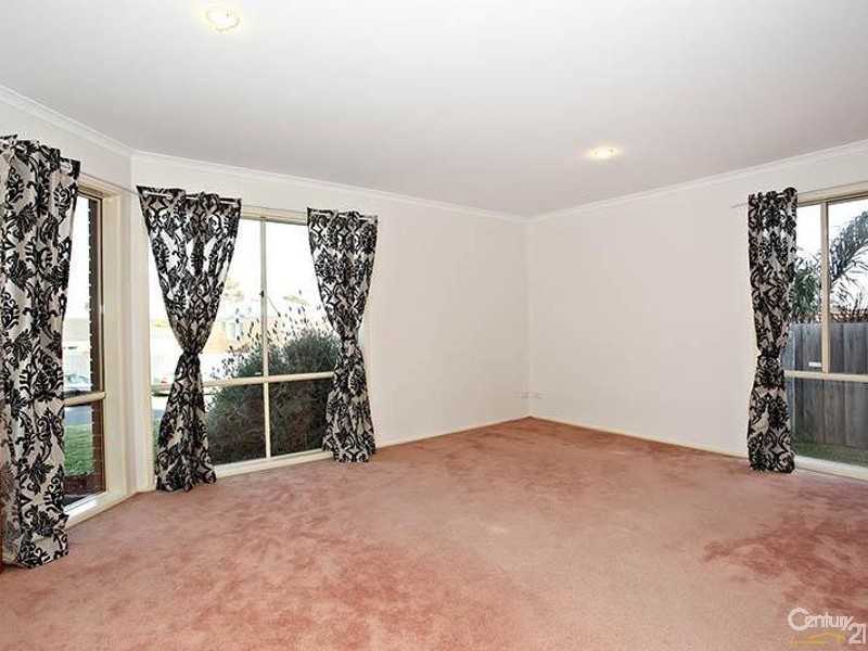 58 Laurel Cres, Carrum Downs VIC 3201