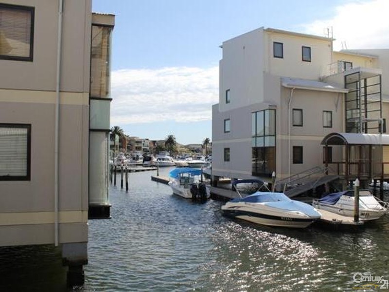 44/117 McLeod Road, Patterson Lakes VIC 3197