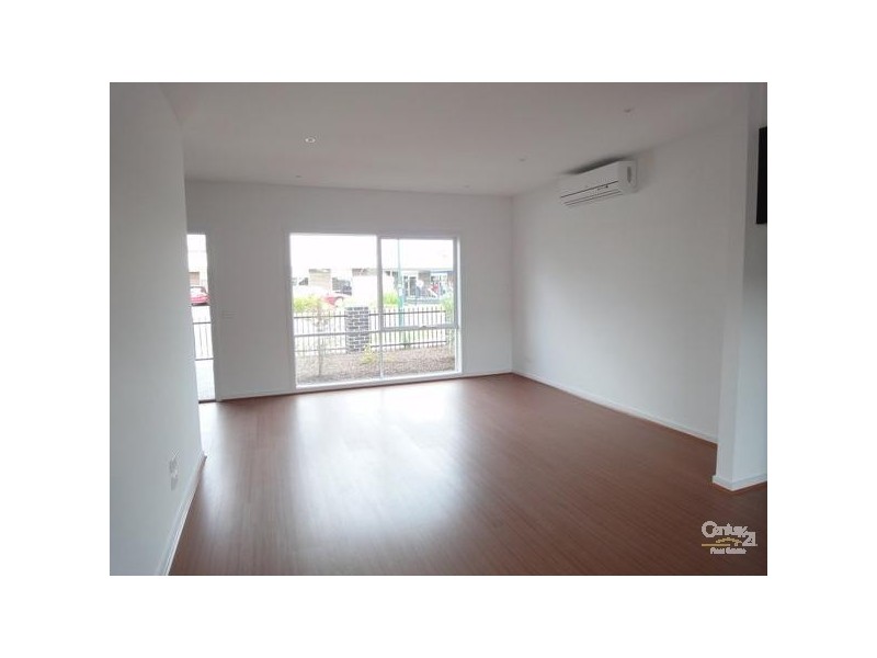 2/67 Brumbys Road, Carrum Downs VIC 3201
