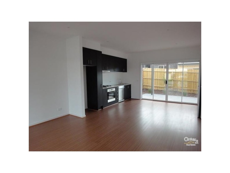 2/67 Brumbys Road, Carrum Downs VIC 3201
