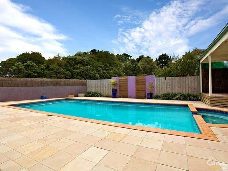 60 Myola St, Patterson Lakes VIC 3197