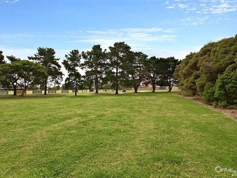 60 Myola St, Patterson Lakes VIC 3197