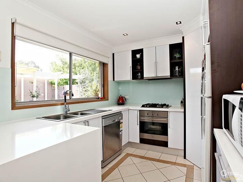 3/28 Bondi Road, Bonbeach VIC 3196